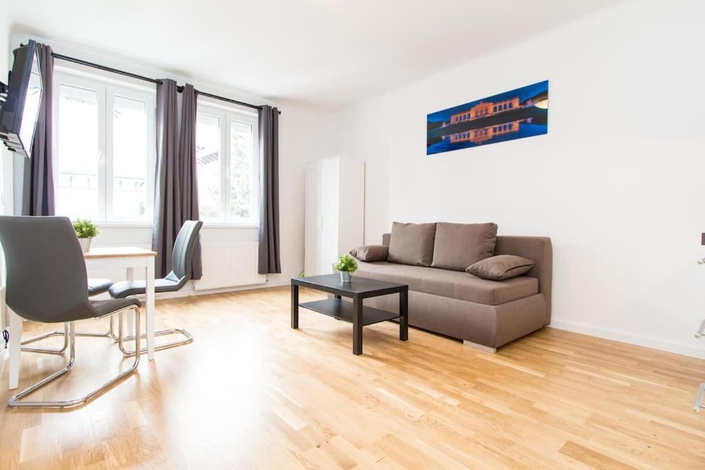 Lainzer Strasse Apartamento *